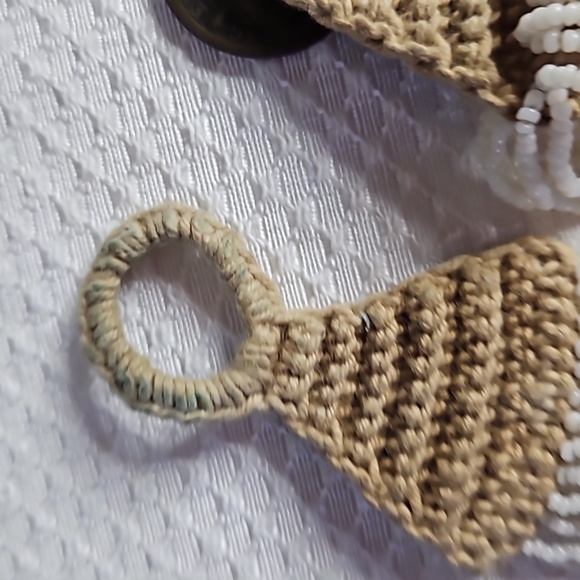 WHITE MULTI-STRAND BOHO BEADED NECKLACE - Picture 7 of 8